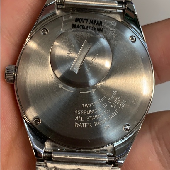 SOLD***Timex Q Reissue Pepsi***SOLD - Picture 4 of 6